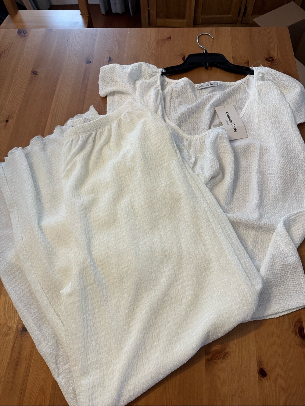 NWT! Culture Code White Shirt and Pant Set Size 1X